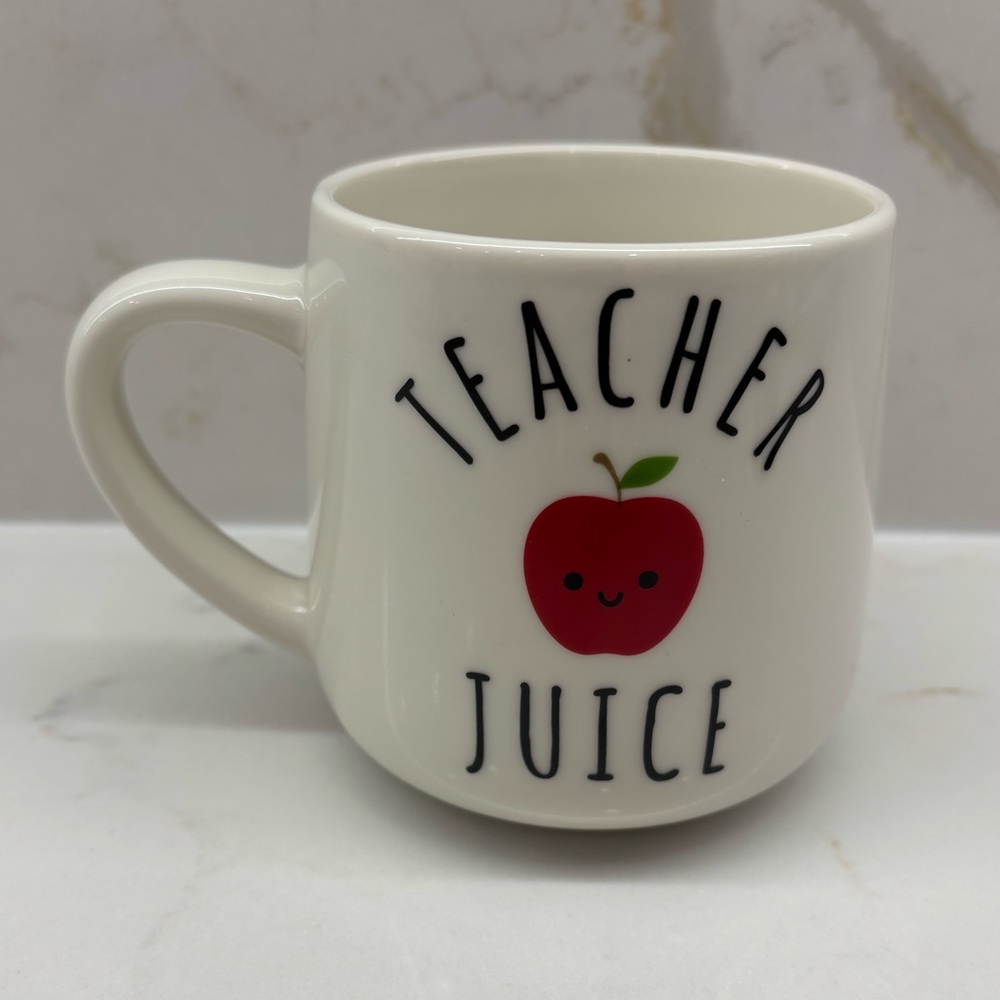 New White ‘Teacher Juice’ Coffee Mug with Smiling Red Apple Design Funny Gift